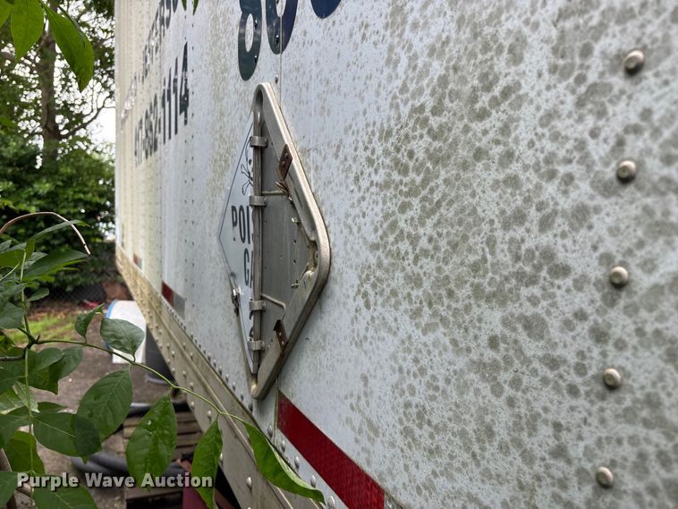 image for item FG0387 1985 Strick dry van trailer