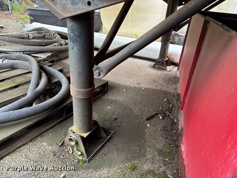 image for item FG0387 1985 Strick dry van trailer