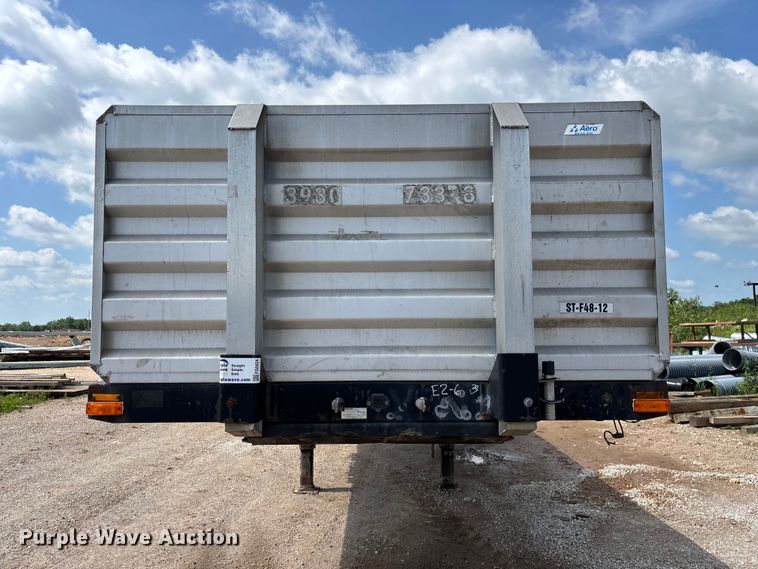 image for item FG0424 2007 Transcraft TL-2000 Normal Duty flatbed truck