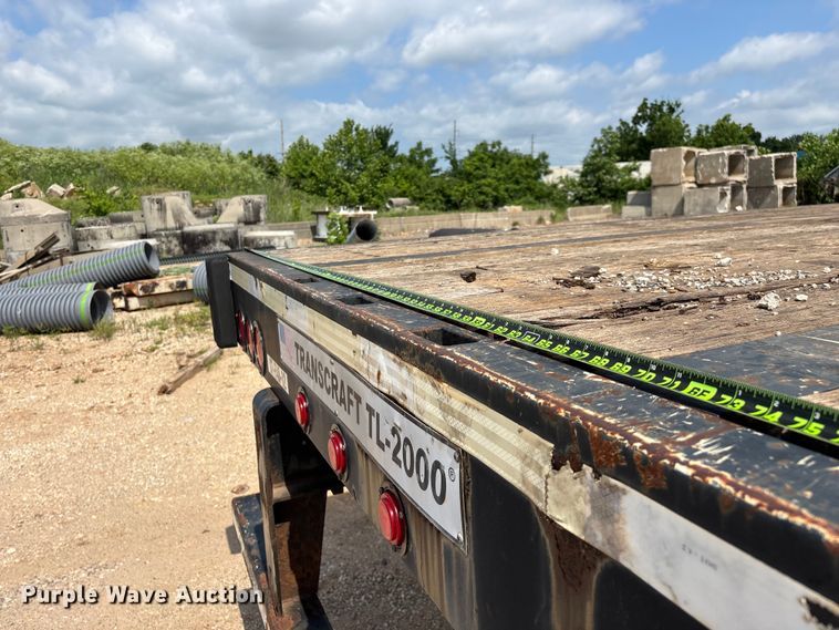 image for item FG0424 2007 Transcraft TL-2000 Normal Duty flatbed truck
