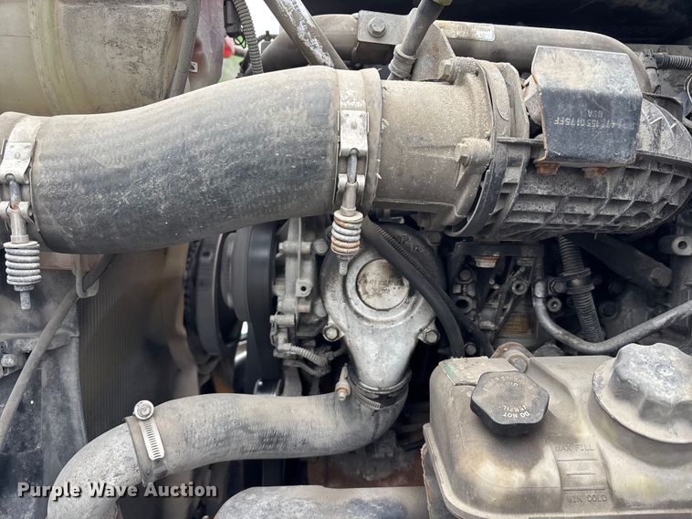 image for item FH7145 2018 Freightliner Cascadia semi truck