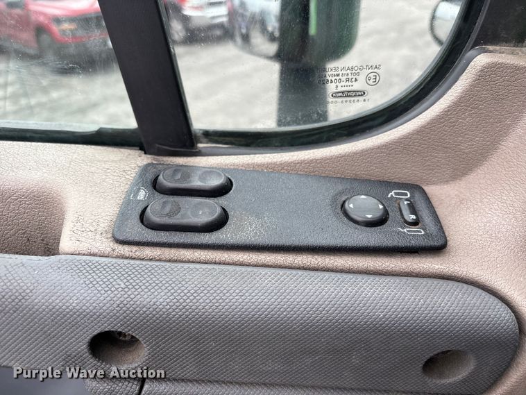 image for item FH7146 2017 Freightliner Cascadia semi truck