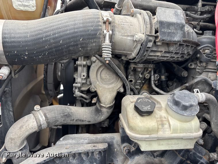 image for item FH7146 2017 Freightliner Cascadia semi truck
