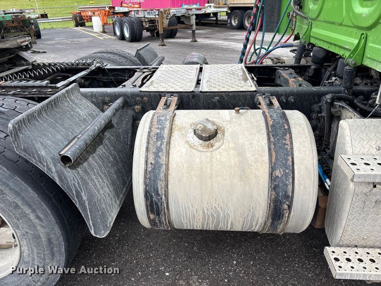 image for item FH7149 2018 Freightliner Cascadia 