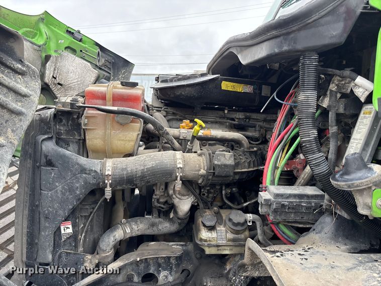 image for item FH7149 2018 Freightliner Cascadia 
