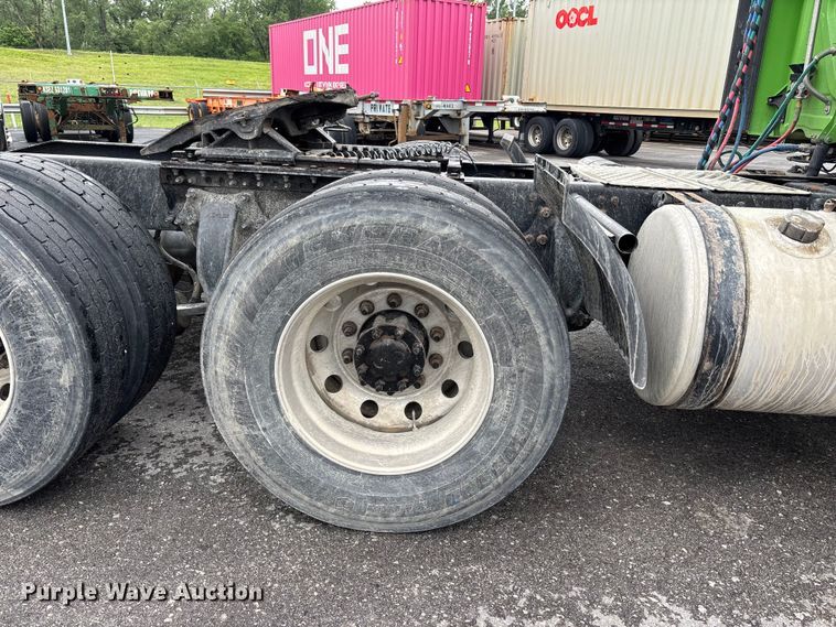 image for item FH7149 2018 Freightliner Cascadia 