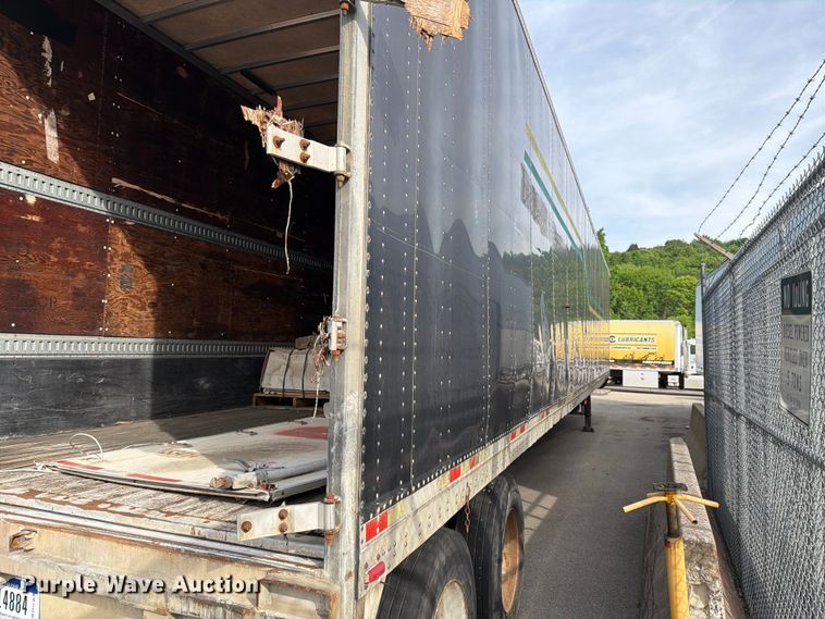 image for item FI1002 1998 Manac 94253002 dry van trailer