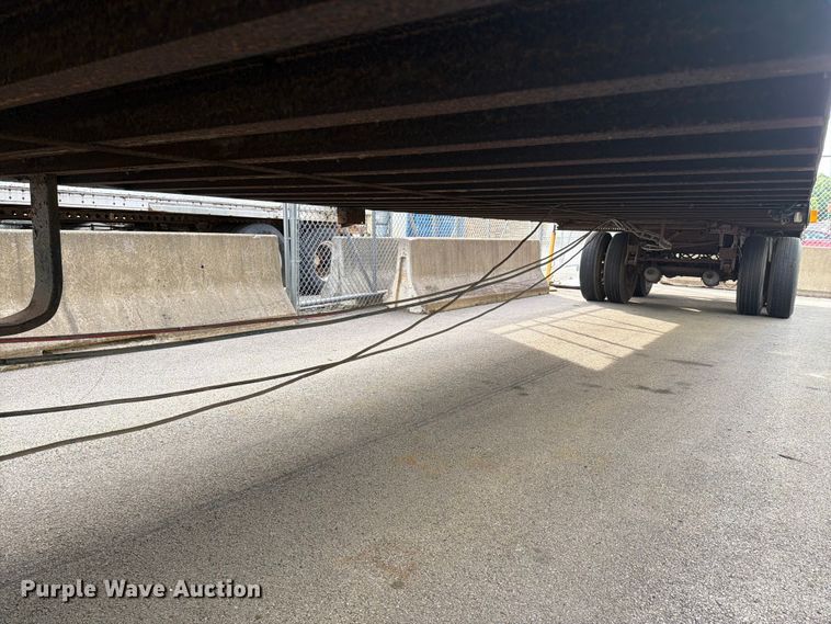 image for item FI1002 1998 Manac 94253002 dry van trailer