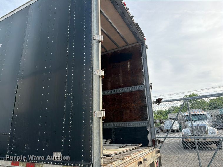 image for item FI1002 1998 Manac 94253002 dry van trailer