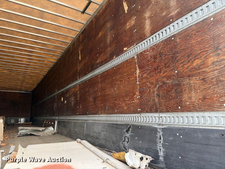 image for item FI1002 1998 Manac 94253002 dry van trailer