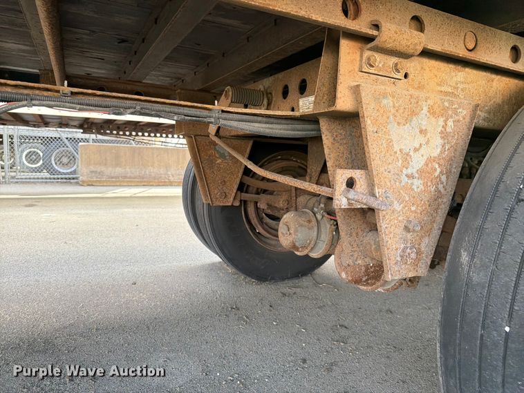 image for item FI1004 2004 Hyundai Translead V12530152AJS dry van trailer
