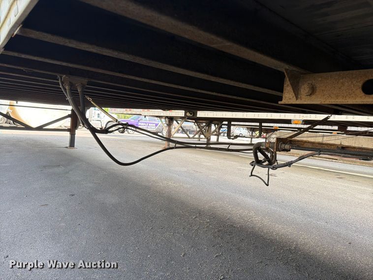 image for item FI1004 2004 Hyundai Translead V12530152AJS dry van trailer