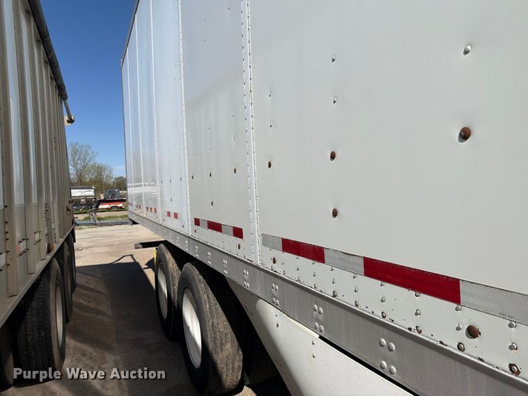 image for item FK0168 2014 Vanguard National Trailer Corporation (vntc) dry van trailer