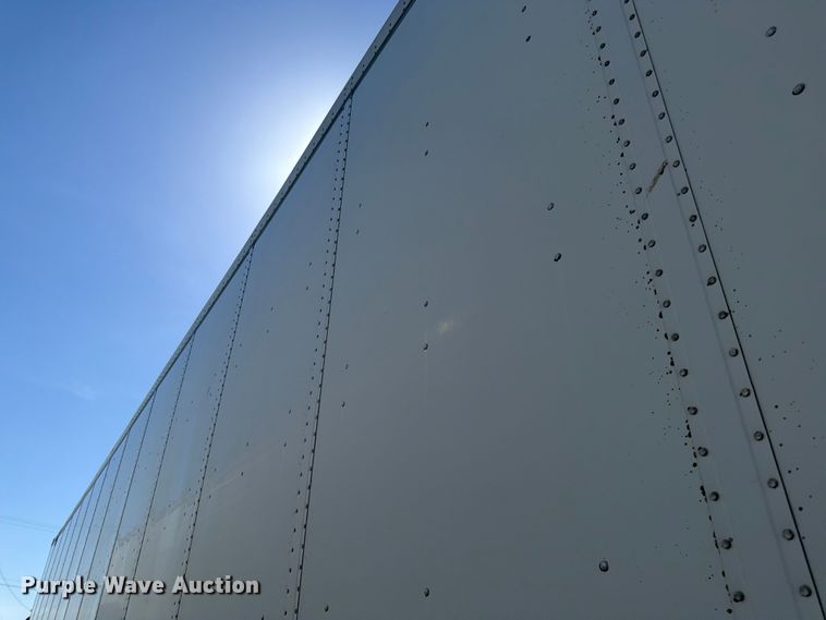 image for item FK0168 2014 Vanguard National Trailer Corporation (vntc) dry van trailer