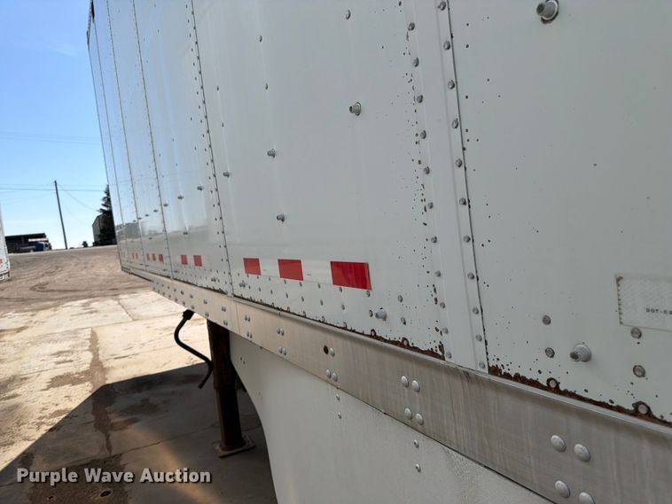 image for item FK0168 2014 Vanguard National Trailer Corporation (vntc) dry van trailer