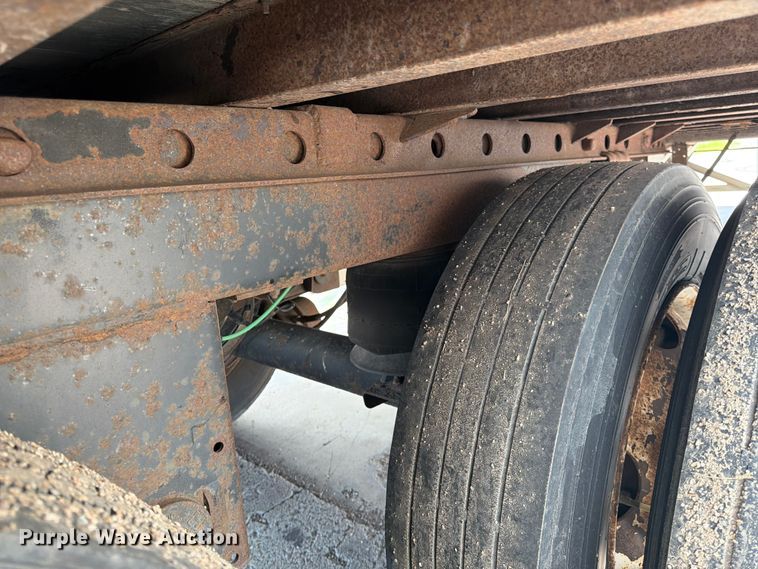 image for item FK0168 2014 Vanguard National Trailer Corporation (vntc) dry van trailer