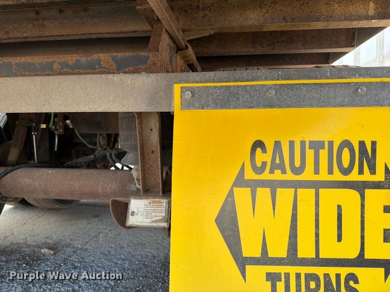 image for item FK0168 2014 Vanguard National Trailer Corporation (vntc) dry van trailer