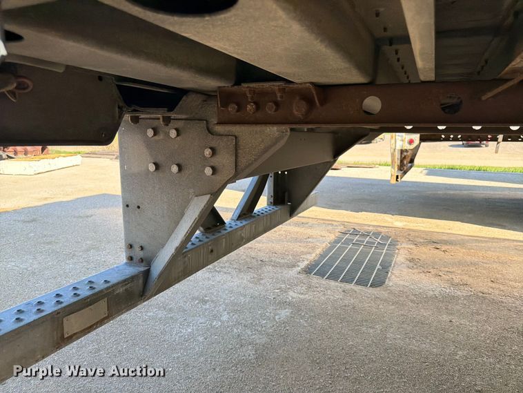 image for item FK0168 2014 Vanguard National Trailer Corporation (vntc) dry van trailer