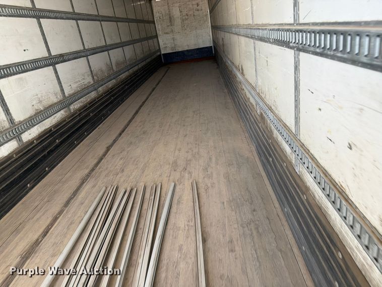 image for item FK0168 2014 Vanguard National Trailer Corporation (vntc) dry van trailer
