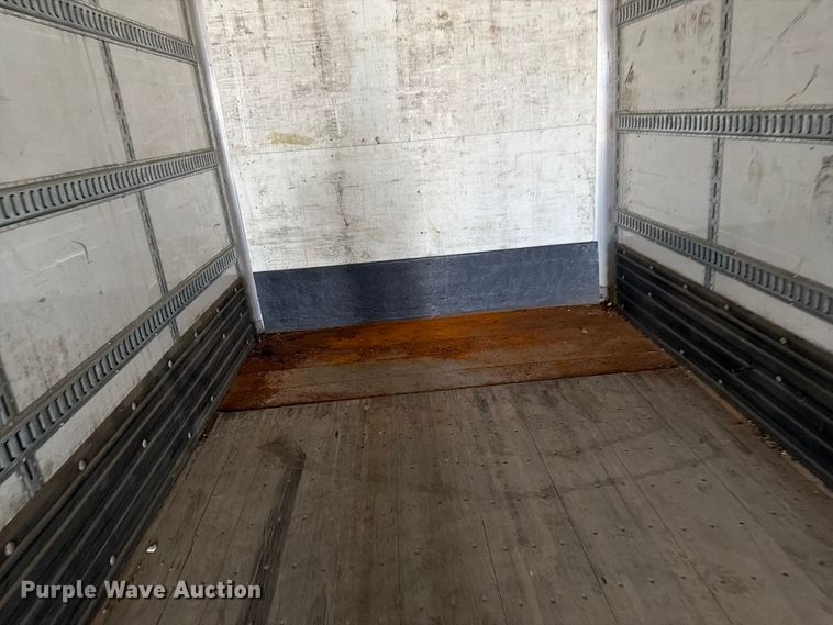 image for item FK0168 2014 Vanguard National Trailer Corporation (vntc) dry van trailer