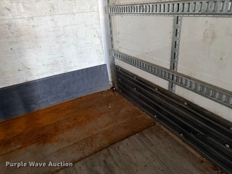 image for item FK0168 2014 Vanguard National Trailer Corporation (vntc) dry van trailer