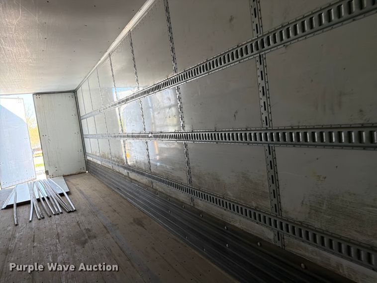 image for item FK0168 2014 Vanguard National Trailer Corporation (vntc) dry van trailer