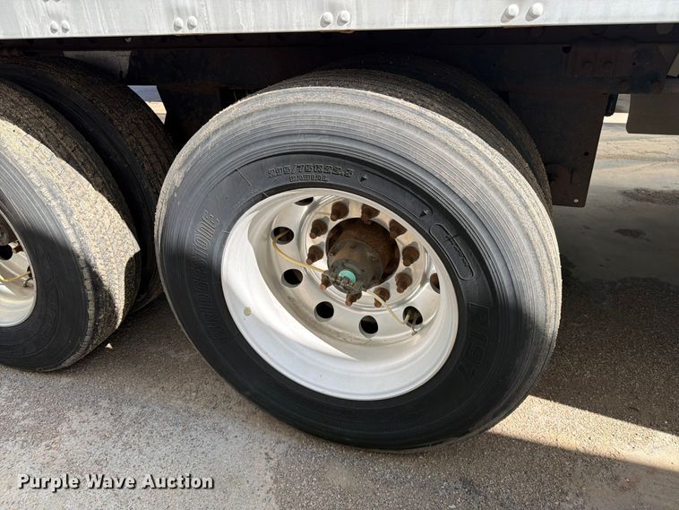 image for item FK0168 2014 Vanguard National Trailer Corporation (vntc) dry van trailer