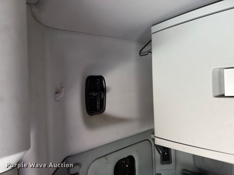 image for item FK0175 2016 Kenworth T880 semi truck