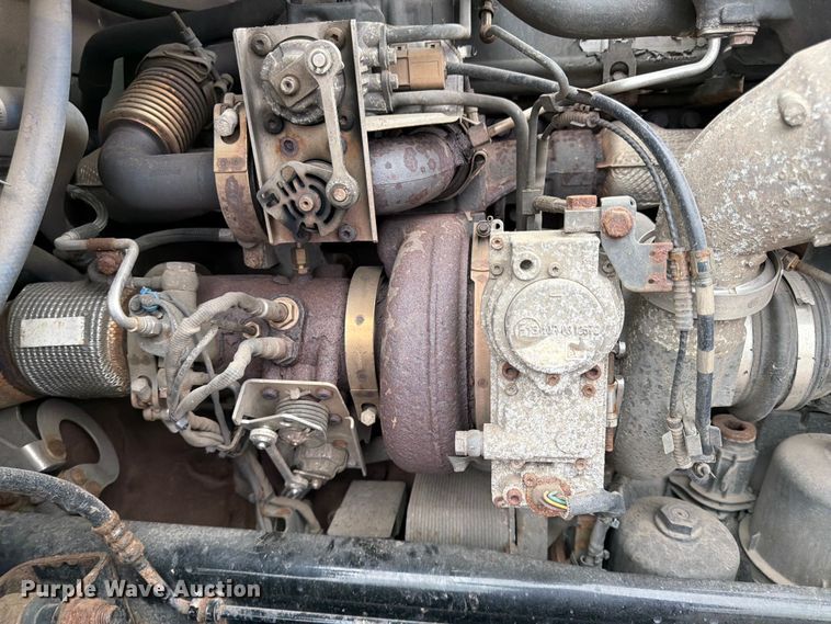 image for item FK0175 2016 Kenworth T880 semi truck