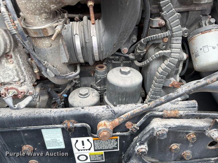 image for item FK0176 2016 Kenworth T880 semi truck