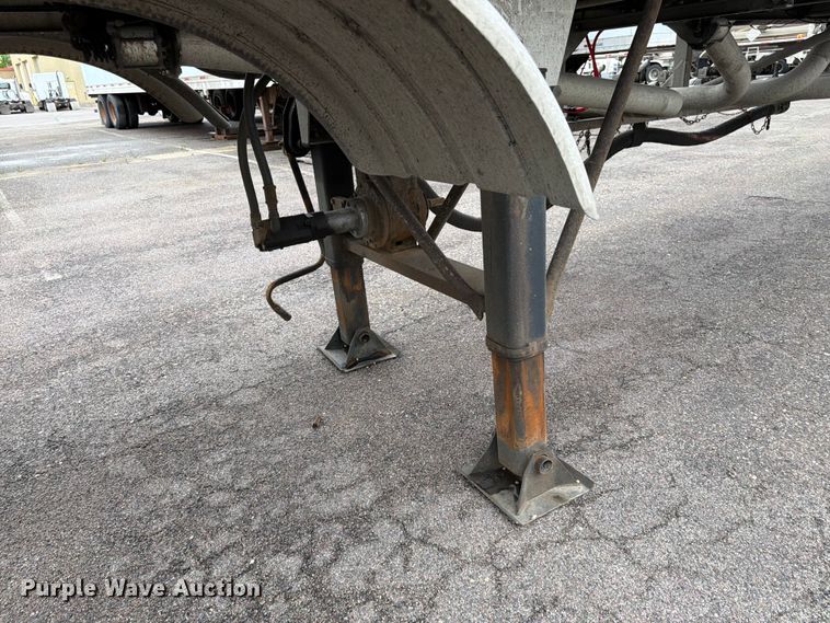 image for item FK0177 2005 Brenner tank trailer