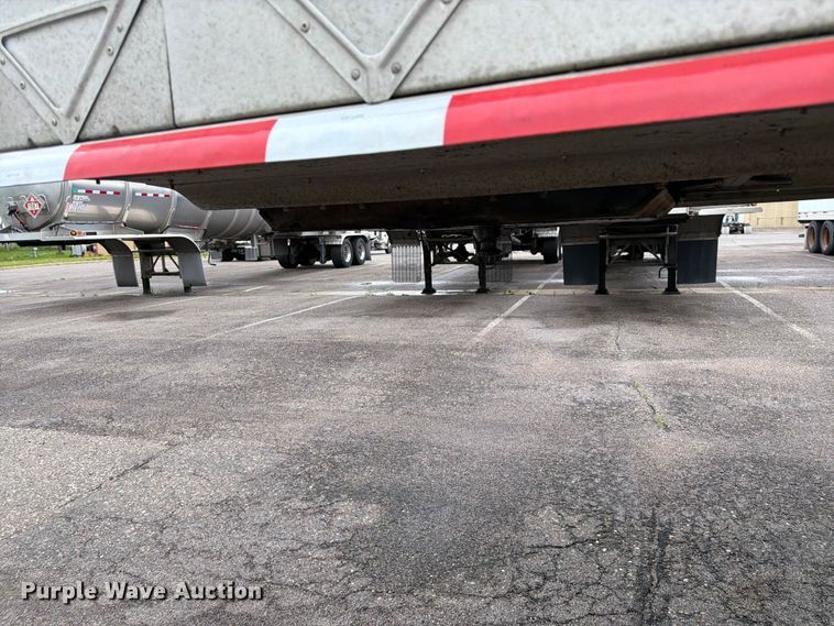 image for item FK0177 2005 Brenner tank trailer