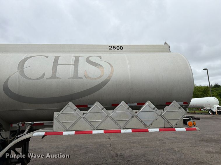 image for item FK0177 2005 Brenner tank trailer