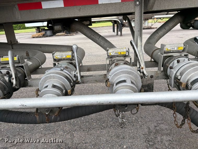 image for item FK0177 2005 Brenner tank trailer