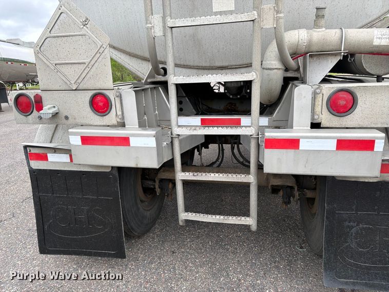 image for item FK0177 2005 Brenner tank trailer