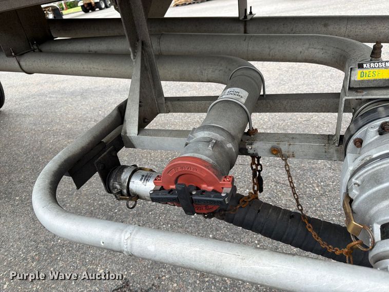 image for item FK0177 2005 Brenner tank trailer