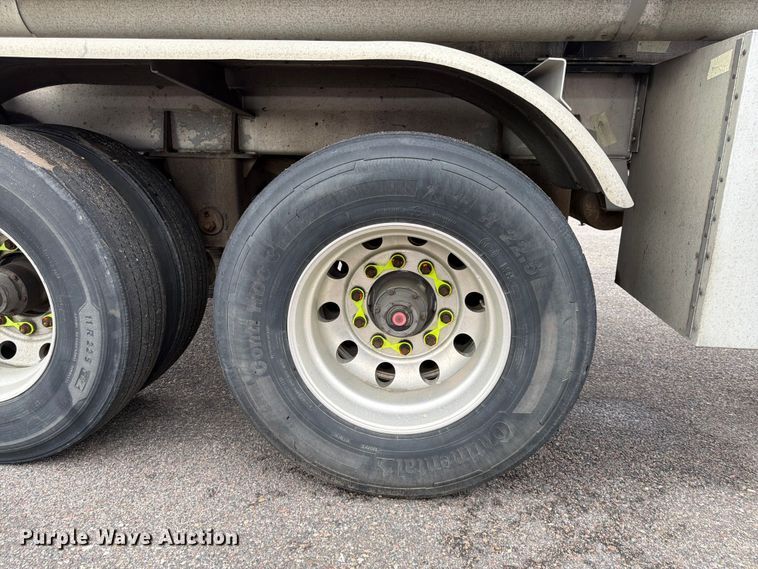 image for item FK0177 2005 Brenner tank trailer