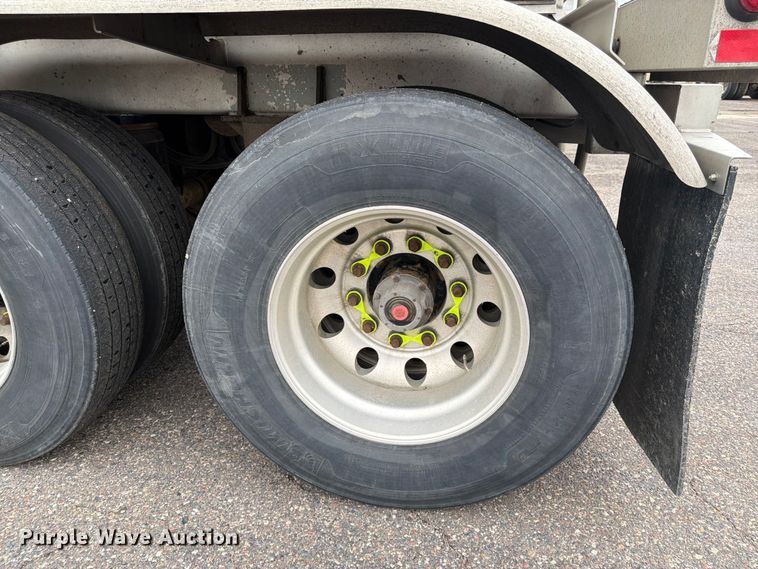 image for item FK0177 2005 Brenner tank trailer