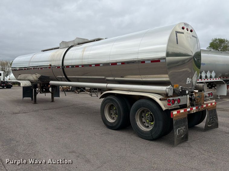 image for item FK0178 1990 Polar tank trailer