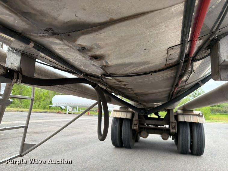 image for item FK0178 1990 Polar tank trailer