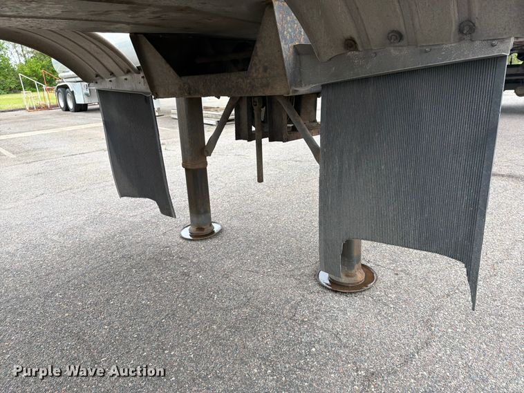 image for item FK0178 1990 Polar tank trailer