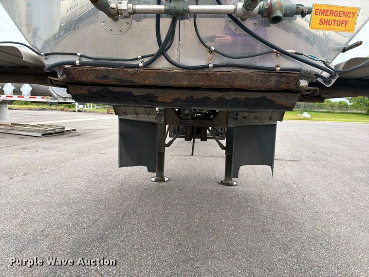 image for item FK0178 1990 Polar tank trailer
