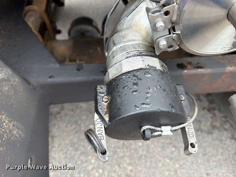 image for item FK0178 1990 Polar tank trailer