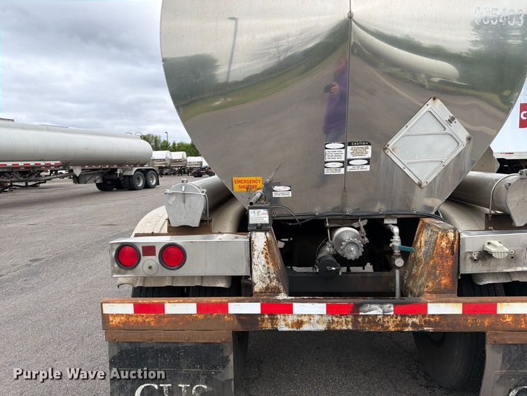 image for item FK0178 1990 Polar tank trailer