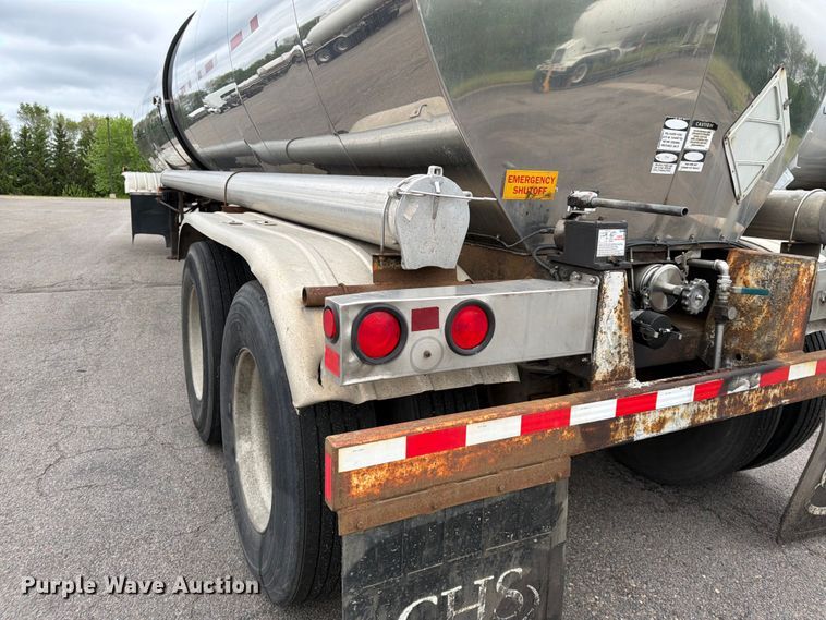 image for item FK0178 1990 Polar tank trailer