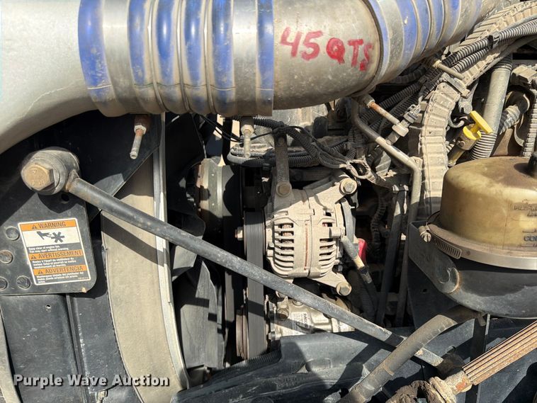 image for item FK0195 2016 Kenworth T880 semi truck