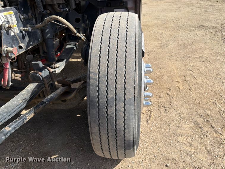 image for item FK0195 2016 Kenworth T880 semi truck