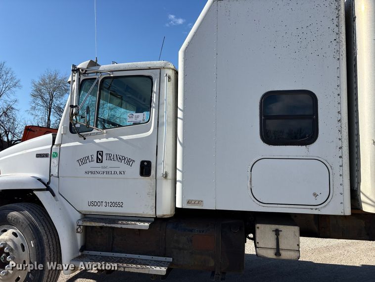 image for item FK1292 1997 Freightliner FL70 box truck