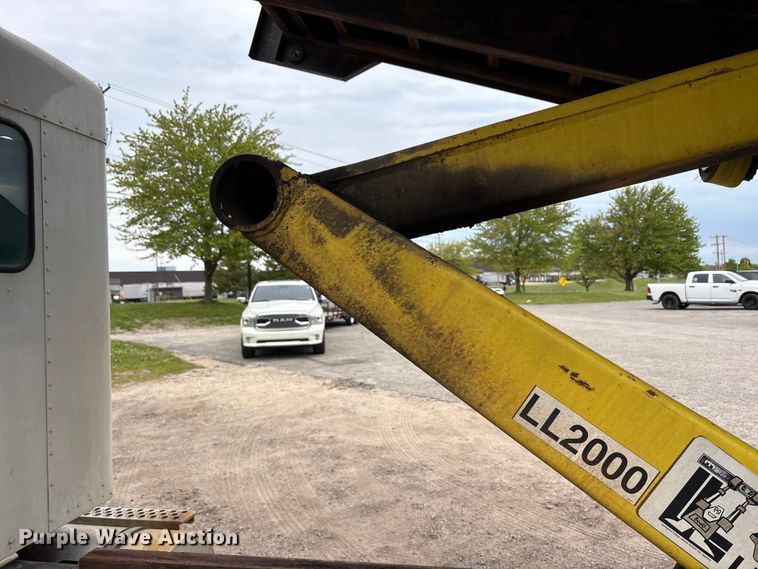 image for item FK1486 2007 Kenworth T300 dump flatbed truck