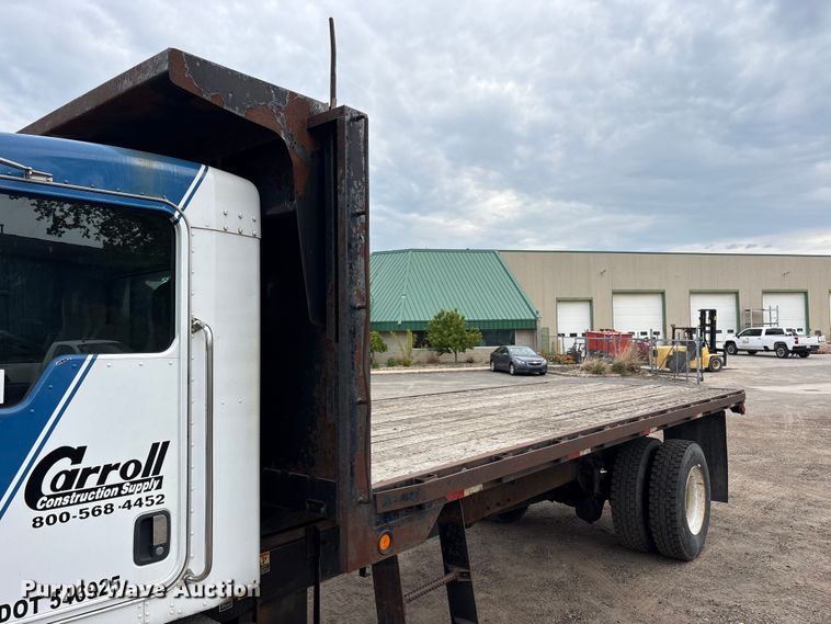 image for item FK1486 2007 Kenworth T300 dump flatbed truck